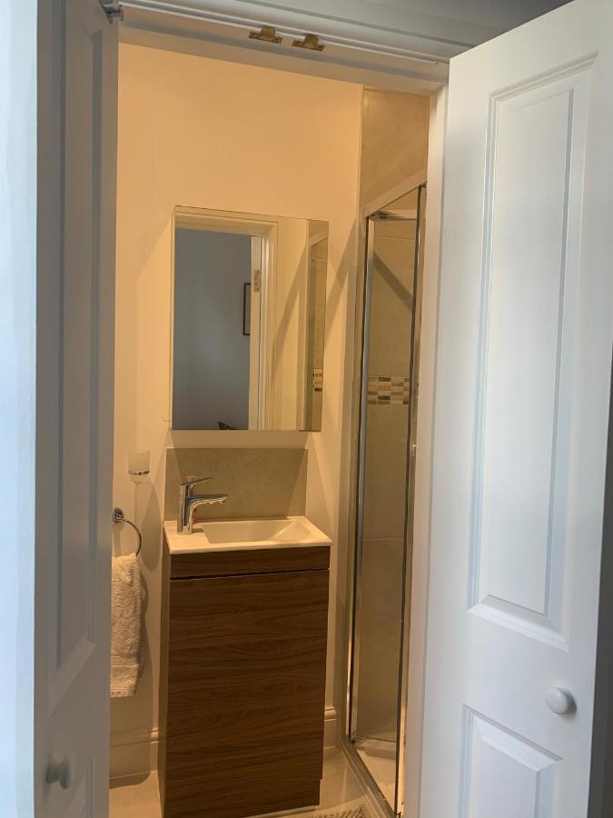 Beautiful One Bedroom Flat In The Heart Of Notting Hill Gate London Eksteriør bilde